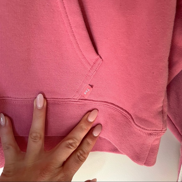 Aritzia TNA the iconic hoodie in pink size XS - Picture 6 of 6